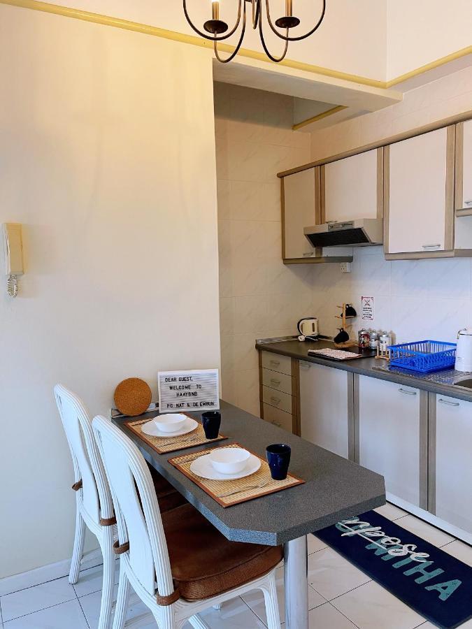 Melaka City View Homestay: Balcony Apartment near Jonker Street Malacca Exterior photo