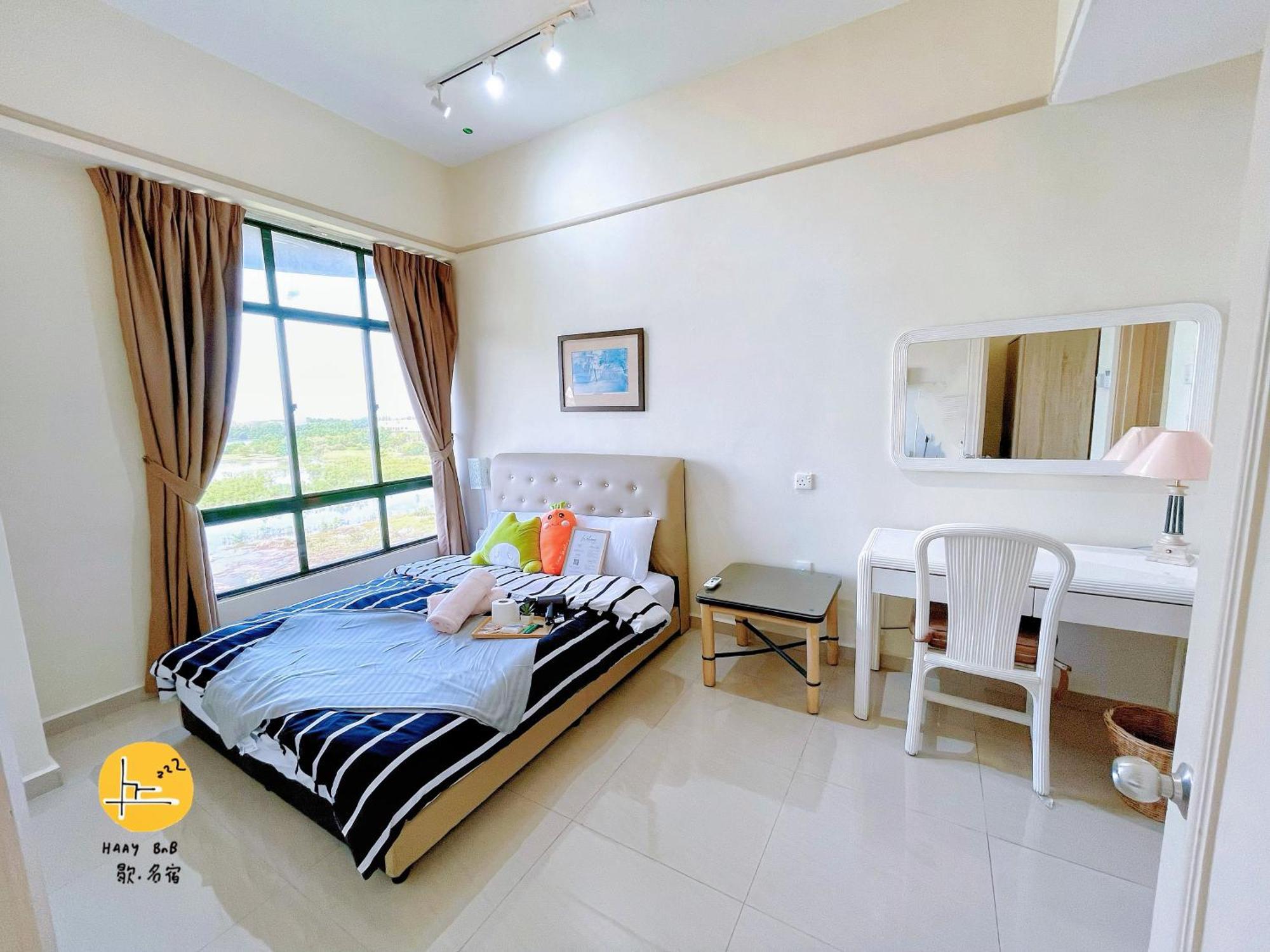 Melaka City View Homestay: Balcony Apartment near Jonker Street Malacca Exterior photo